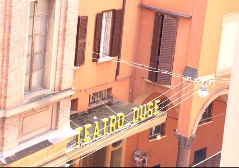 Mansarda Teatro Duse Centro Apartment Bologna Ngoại thất bức ảnh